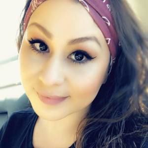 Meet your Posher, Ana